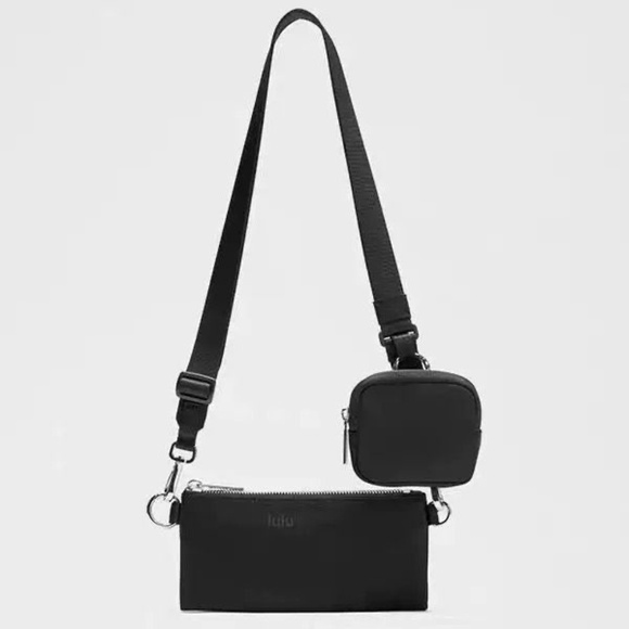 lululemon Dual-Pouch Sling  Black - Picture 3 of 3